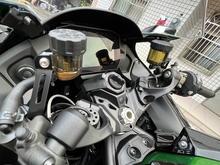 點我看大圖 2023 kawasaki H2 SX SE 微開箱