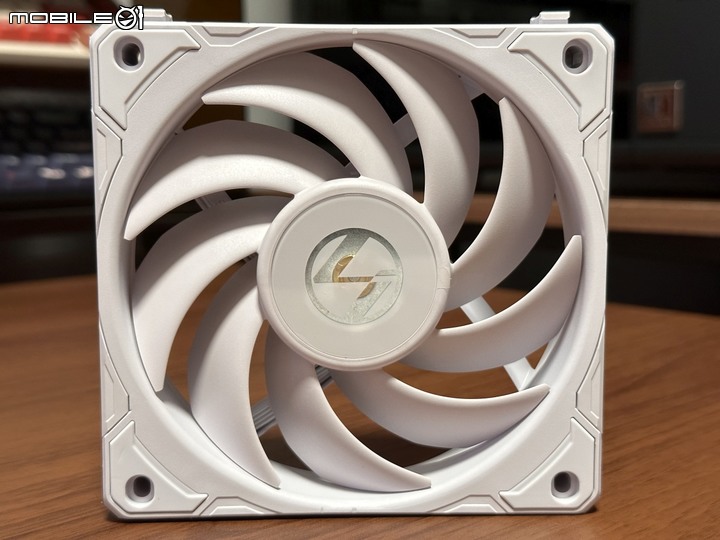 性能導向積木風扇 聯力 UNI FAN P28