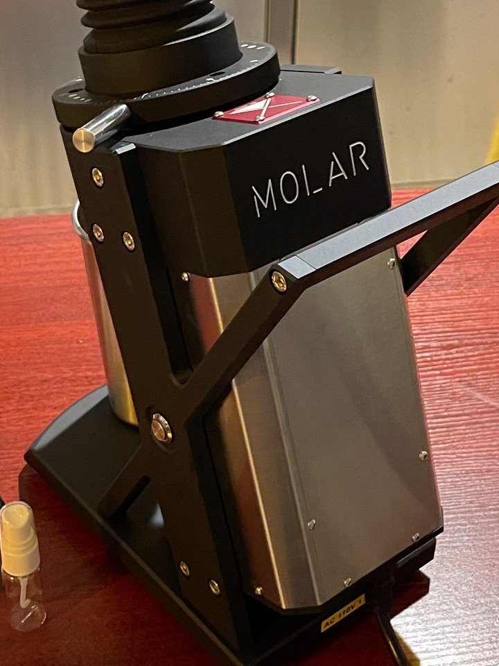 molar x²