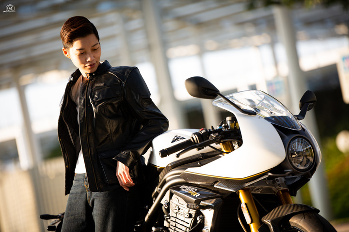 凱旋SPEED TRIPLE 1200 RR這麼帥怎麼沒人討論？