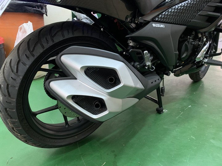 Suzuki intruder 入侵者155 (白牌美式機車化身小惡魔風)