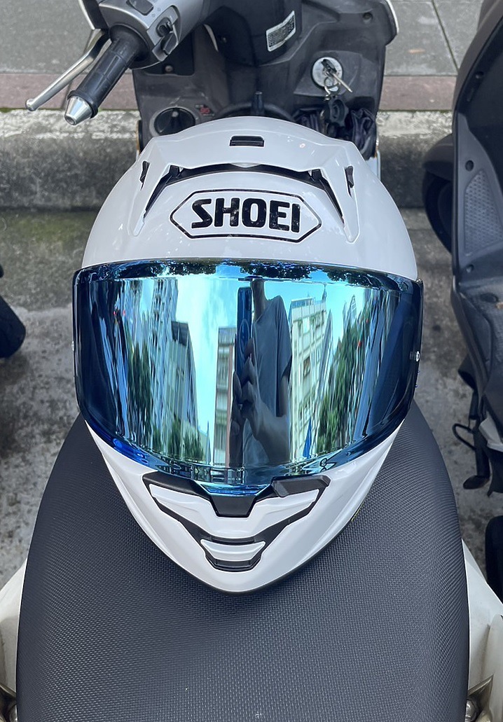 [分享] SHOEI X-Fifteen vs X-Fourteen (X15 vs X14) 全罩安全帽