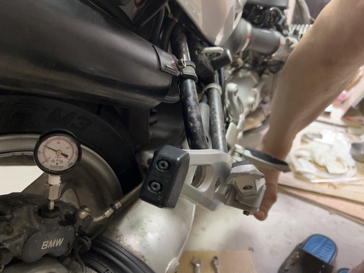 點我看大圖 RH Second Life Kit (Analog Version) BMW R1150R