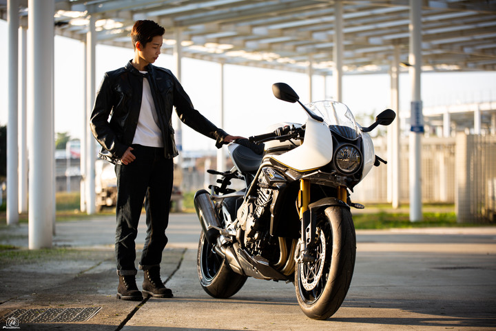 凱旋SPEED TRIPLE 1200 RR這麼帥怎麼沒人討論？