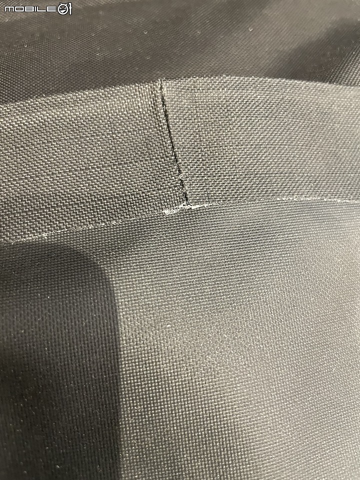 點我看大圖 Arc'teryx Leaf 軍鳥 COURIER BAG 15 郵差包 詳細測試