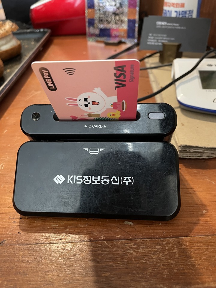 點我看大圖 韓國追星之旅!BP應援周邊、Jennie愛牌Tamburins踩點&咖啡廳推薦!