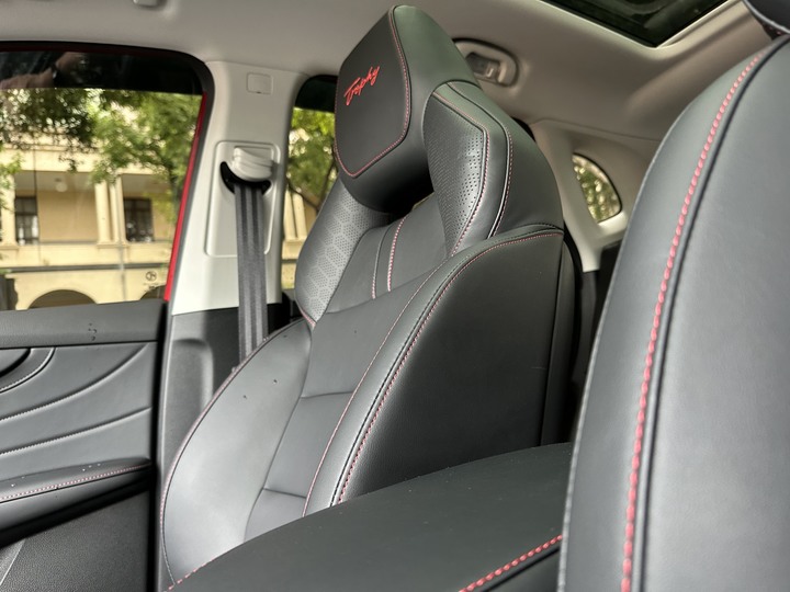 MG HS 1.5T 新車心得