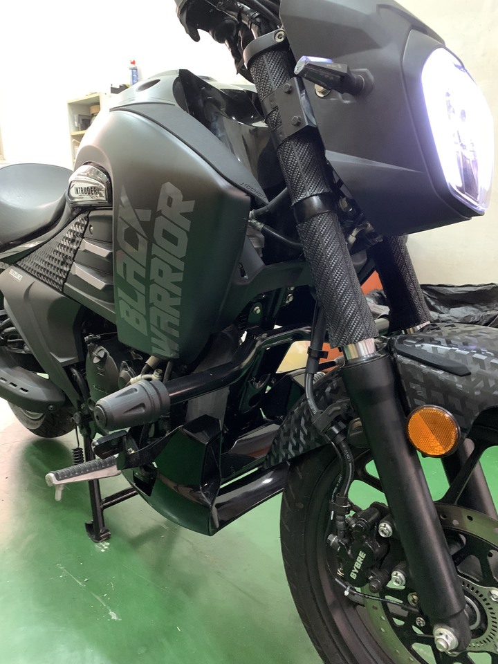 Suzuki intruder 入侵者155 (白牌美式機車化身小惡魔風)