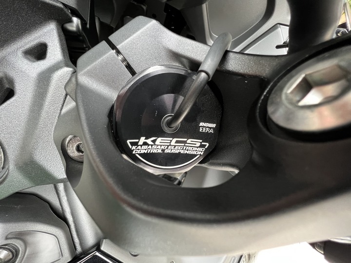 點我看大圖 2023 kawasaki H2 SX SE 微開箱
