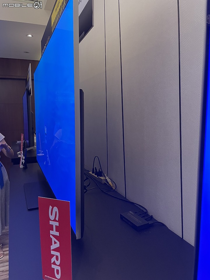 【小惡魔專屬體驗會】感受SHARP AQUOS XLED 4K智慧聯網顯示器帶來黑與光的力量，肉眼驗證從觀影到遊戲帶來磅礡饗宴