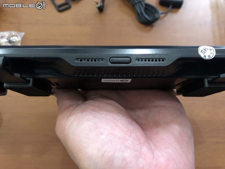 【開箱心得】 PAIPAI P10 PLUS流媒體行車記錄器 (CP值很高喔~)