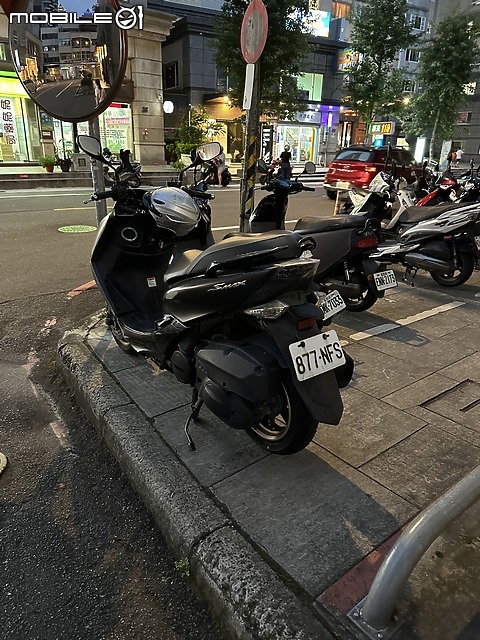 好好停車很難嗎?