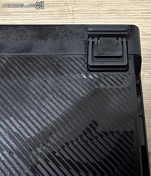 開箱 ROG 信仰 Azoth 75% 客制三模鍵盤