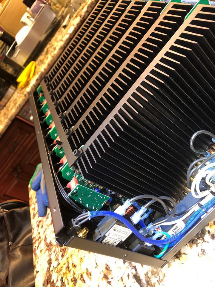 Monoprice Monolith 7X 多聲道後級 之 "真" 開箱文: