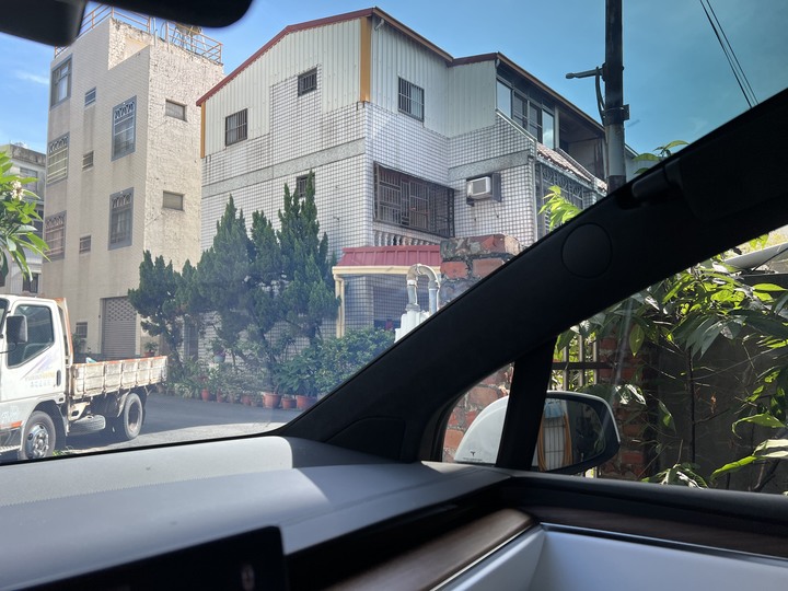 特斯拉專屬3M隔熱紙嚴重內反光