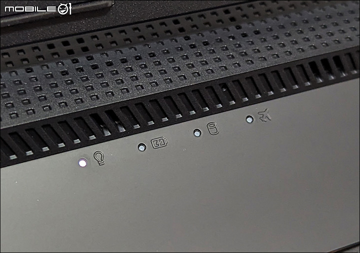 快速開箱：ROG Strix Scar 17 G733PZ