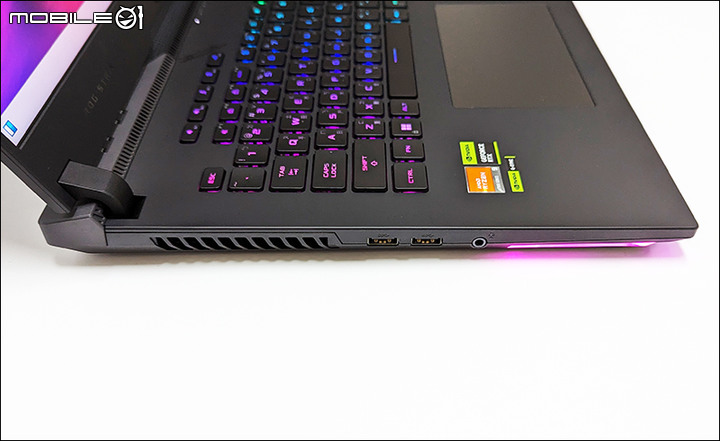 快速開箱：ROG Strix Scar 17 G733PZ