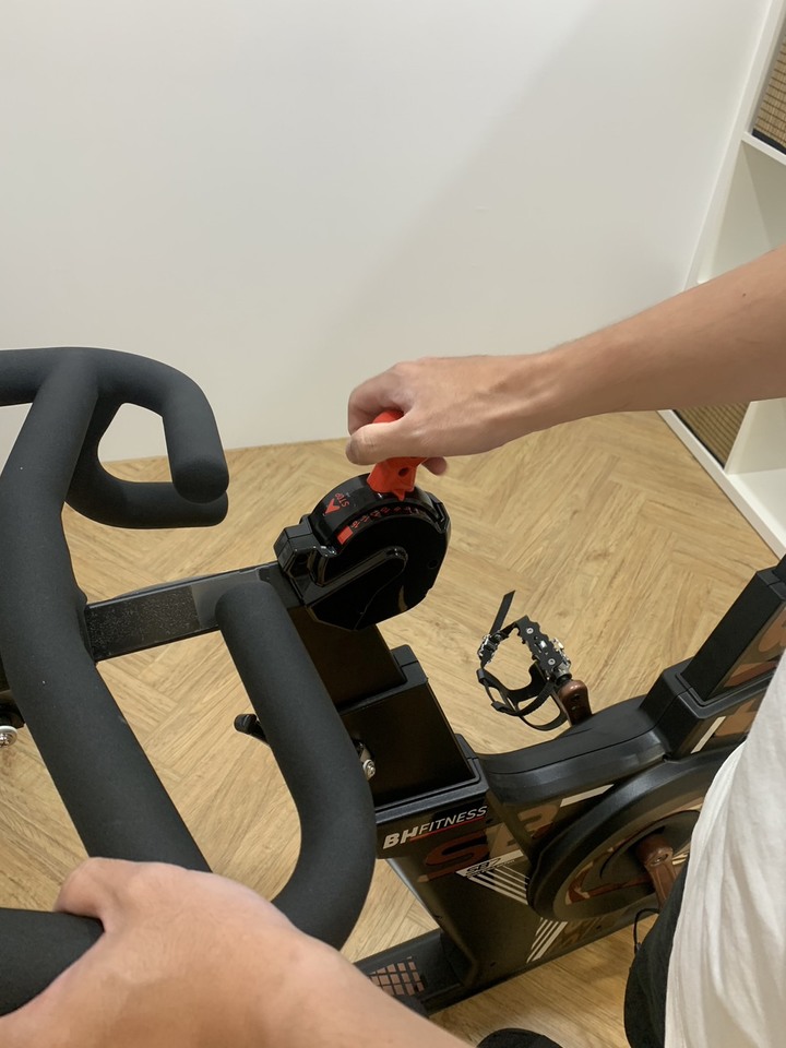 [開箱] BH SB7智動磁控後驅飛輪車