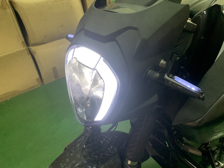 Suzuki intruder 入侵者155 (白牌美式機車化身小惡魔風)