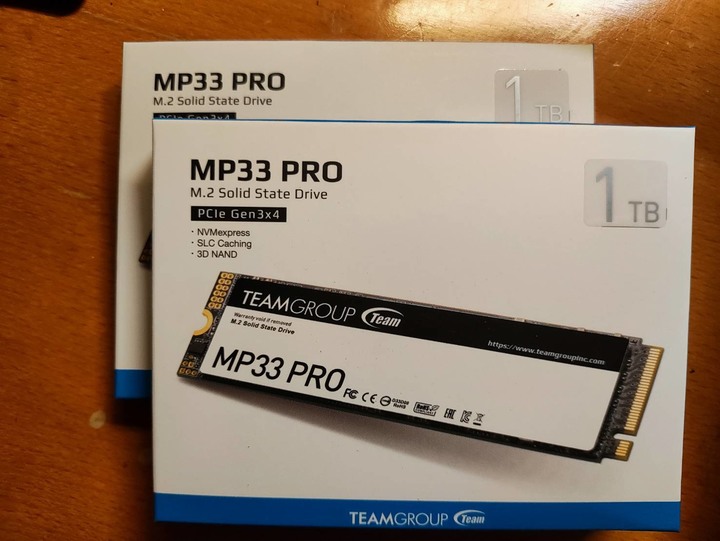 有趣的 MP33 PRO 1TB 微笑開箱