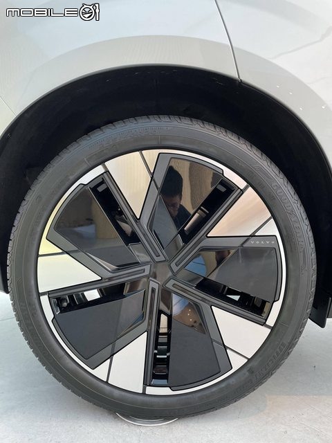 EX30 米蘭靜態賞車