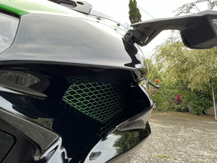 點我看大圖 2023 kawasaki H2 SX SE 微開箱