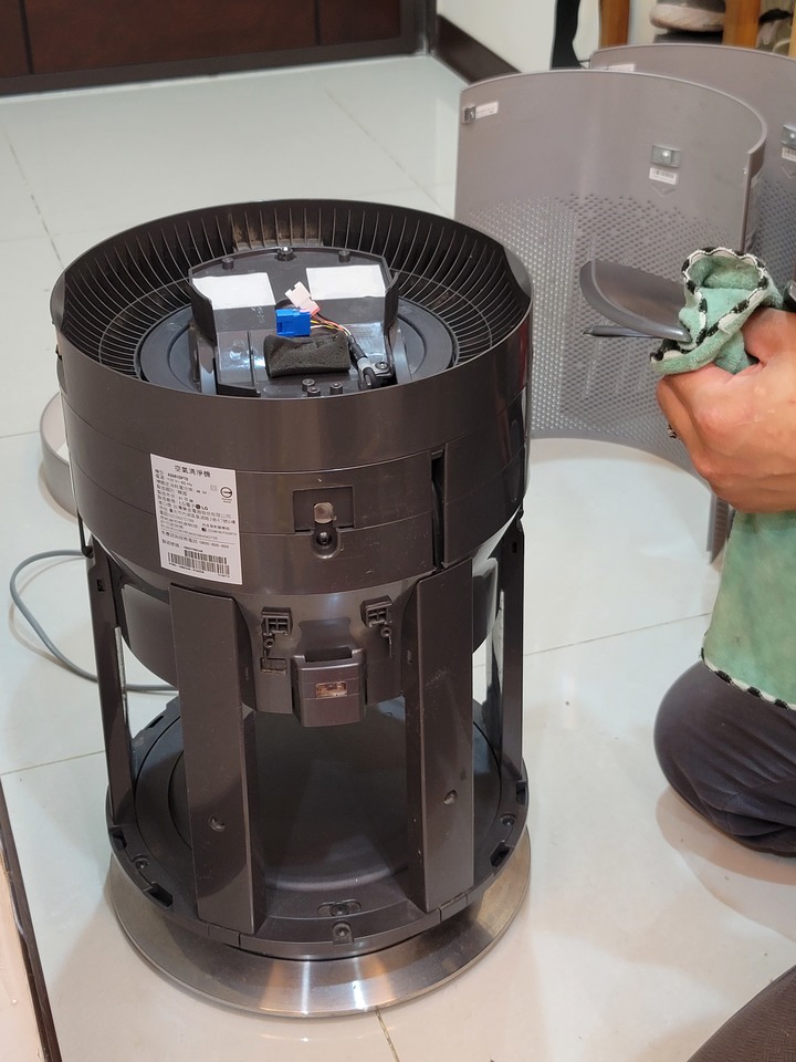 LG尊榮產品保養 服務初體驗(清淨機 除濕機)