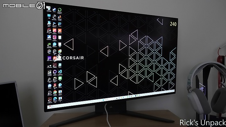 點我看大圖 【開箱】OLED電競螢幕初體驗 | CORSAIR XENEON 27QHD240 OLED
