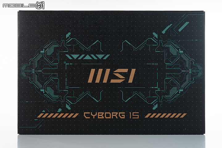 MSI Cyborg 15 A12V 實測報告|以前衛科幻語彙打造效能電競