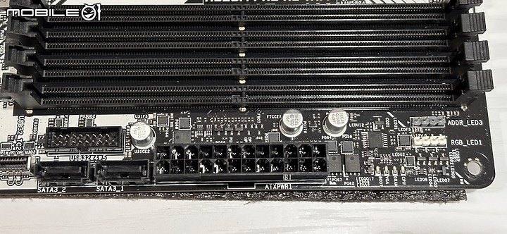 用料規格中上具備可擴充性的 A620M Pro RS + 65W R7 7700 開箱