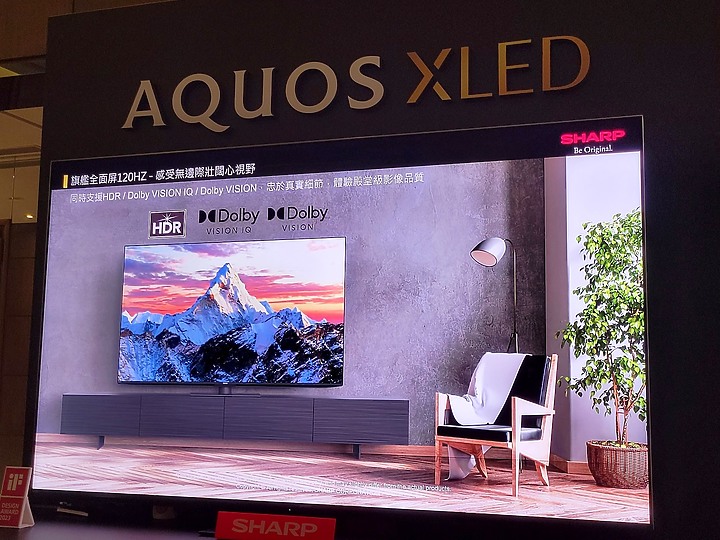 感受黑與光的力量SHARP AQUOS XLED 4K智慧聯網顯示器心得分享