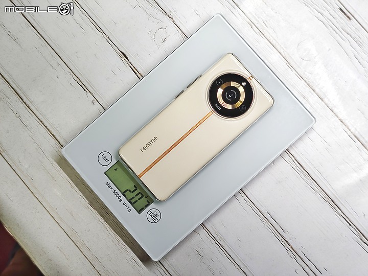 「 多圖 」realme 11 Pro+深度開箱使用心得 – 最美中階影像旗艦手機，多焦段拍攝有多猛？
