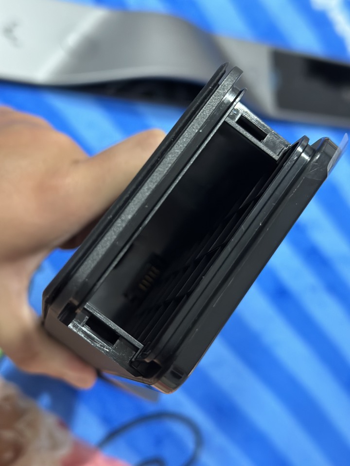 （開箱）目前功能最齊全鹿客電子鎖V5 MAX 簡單開箱