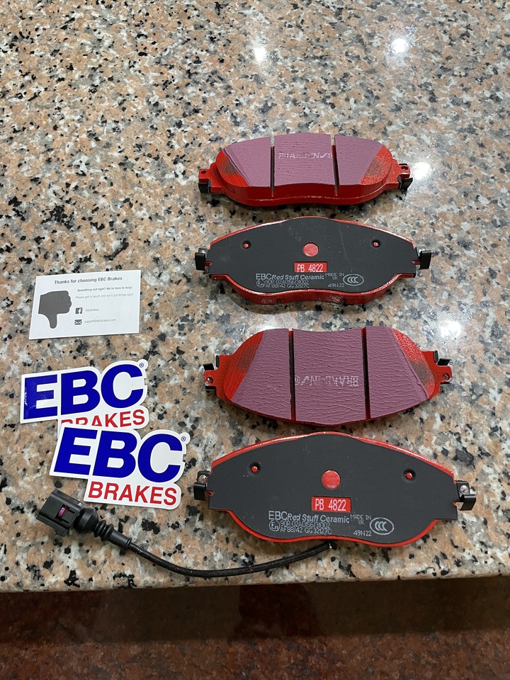 Golf R 更換 EBC 紅色煞車皮