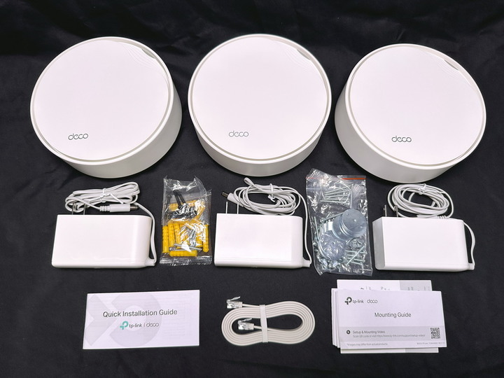 TP-Link Deco X50-PoE（3入組）設定超簡易，壁掛散熱強，無線網路速度有保障。