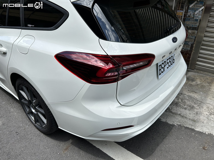 FORD WAGON車漆顏色不一的問題