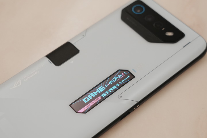 [開箱]: ROG 7 Ultimate簡單體驗