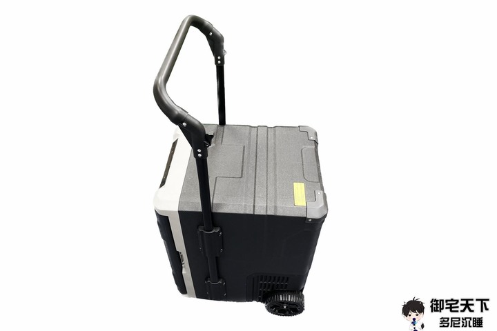 開箱｜【禾聯家電】HPR-50AP01S 50L 行動冰箱 - 我的出差隨行好物，隨車而行的露營冰箱！