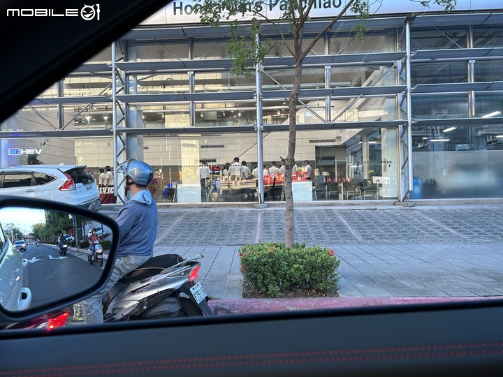 [開箱] 2023 Kuga 250 ST Line