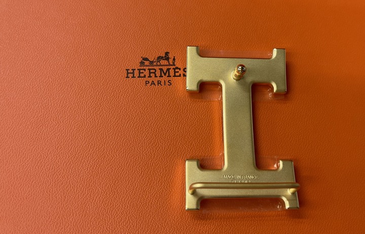 Hermes 槌金釦頭 雙色皮帶