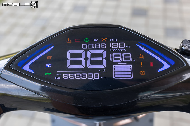 KYMCO I-One FLY試駕｜都市移動新選擇 輕巧也有高續航