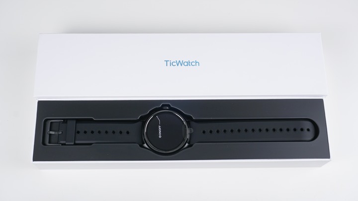 點我看大圖 「開箱」Mobvoi TicWatch Pro 5 - 續航力最強的 Wear OS 智慧手錶