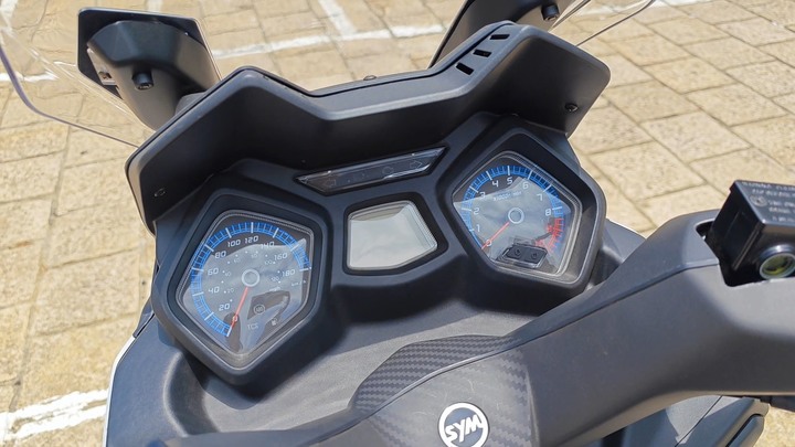 2023三陽SYM Joymax Z+初代車主百公里試駕 之前的通病 現在？