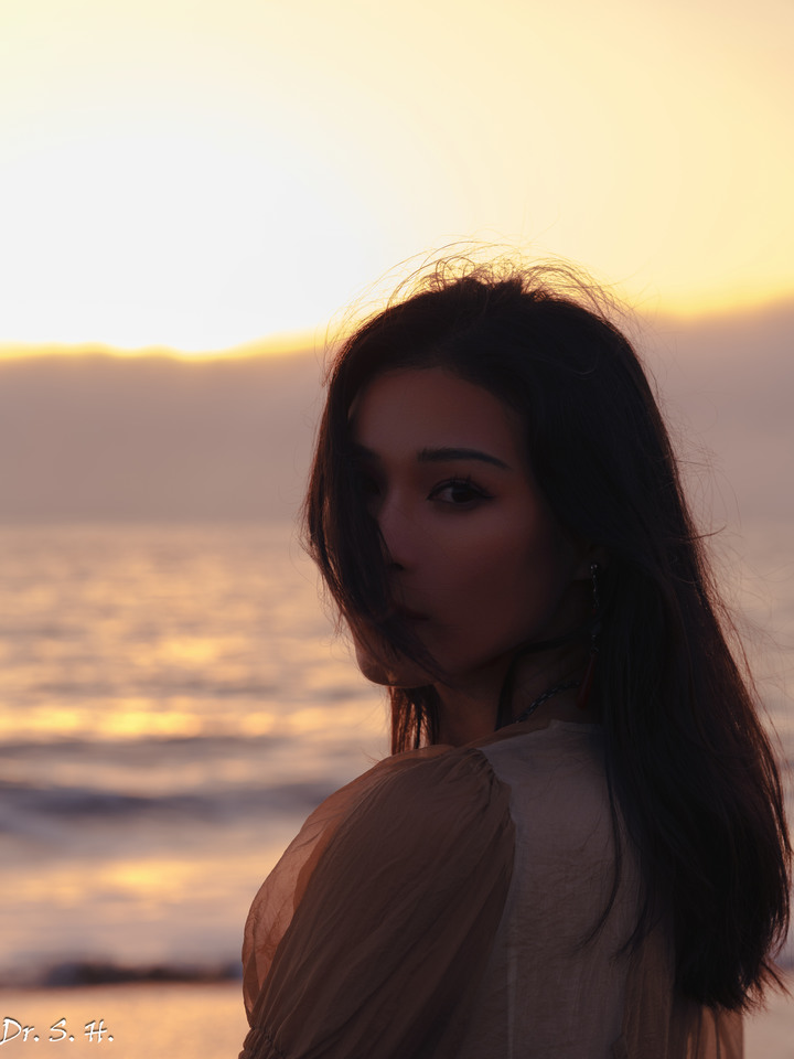 海邊的美女