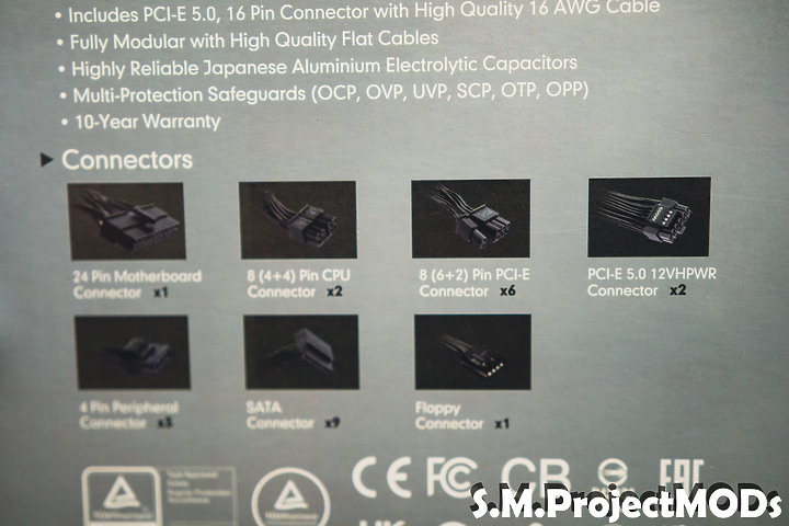 點我看大圖 嘿!InWin 迎廣 P130II 這款性能怪獸具備兩組PCI-E 5.0輸出。是一款十年保固的白金級電源