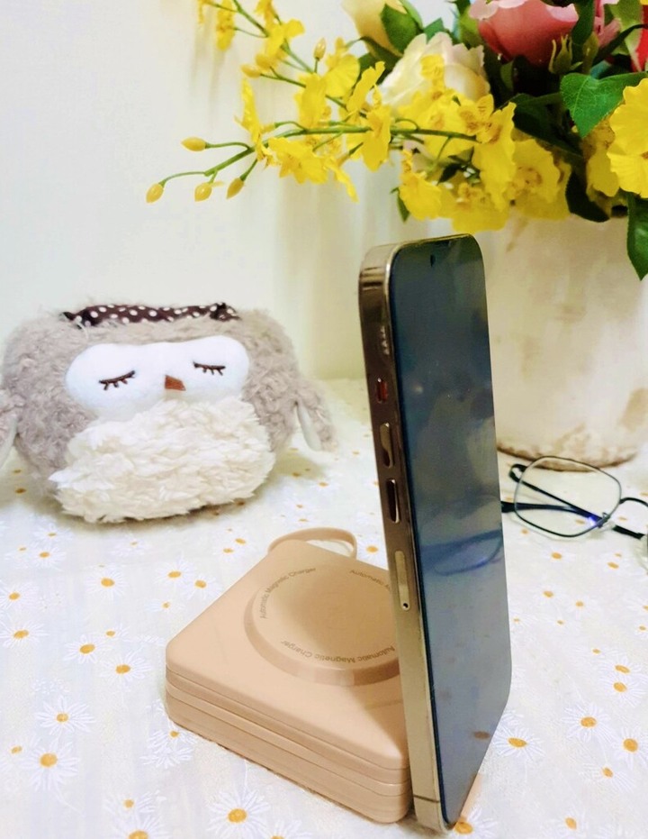 快譯通 七合一磁吸式行動電源 x 輕巧在掌中的高質感推薦 ★°