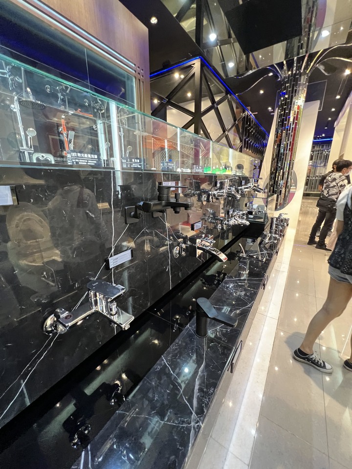 和成/京典/TOTO衛浴展間參觀,大家喜歡哪一家?