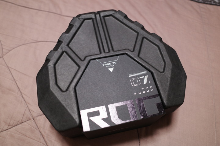[開箱]: ROG 7 Ultimate簡單體驗