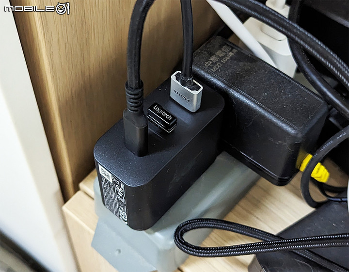 [測試] 用ROG ALLY + 70吋電視打文件感想 XD