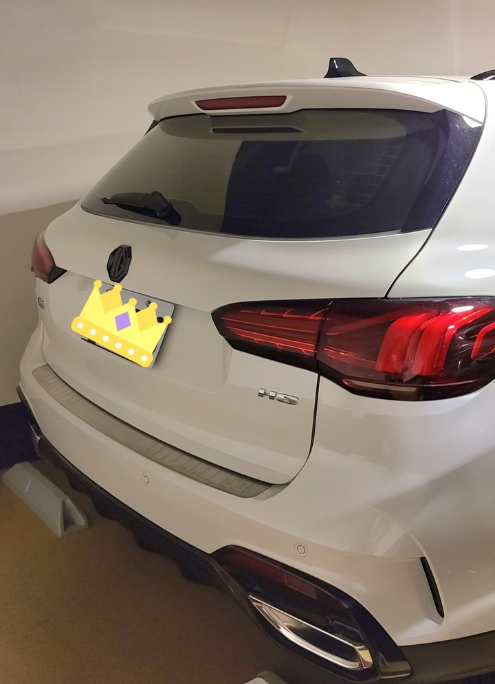 迎接人生中的第一台車 MG HS